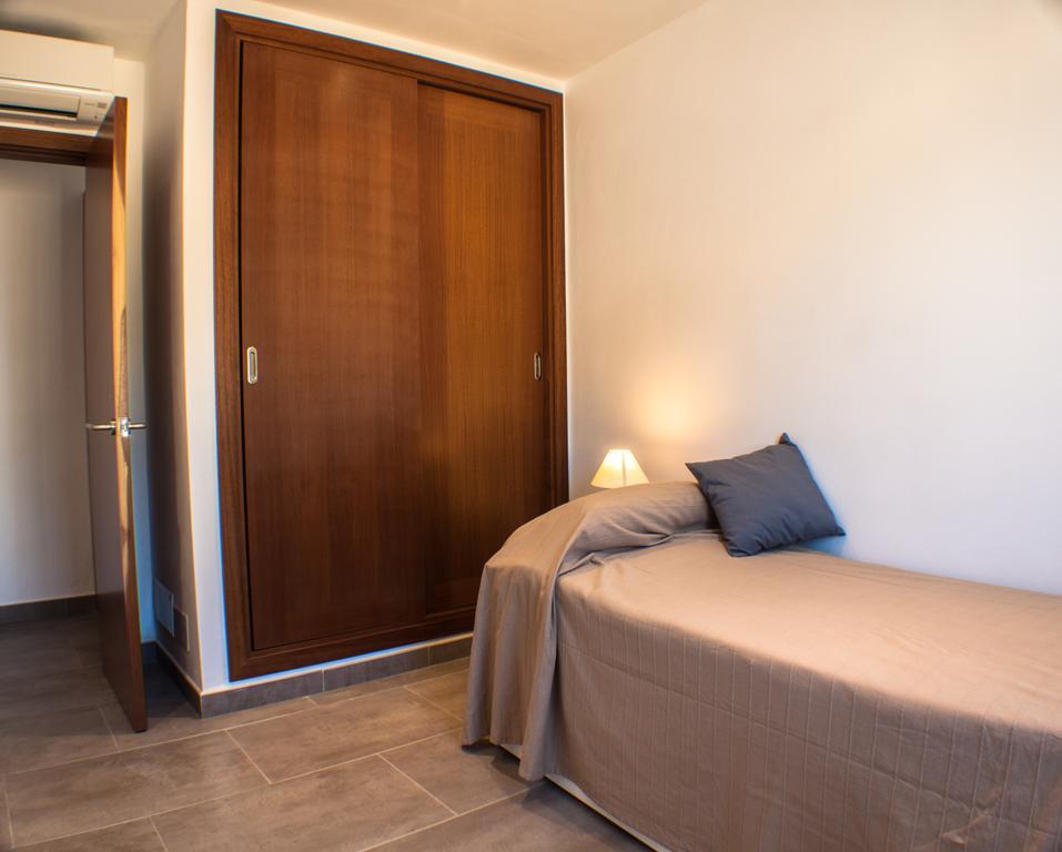 Townhouse Calvari By Homevillas360 Pollenca Ruang foto